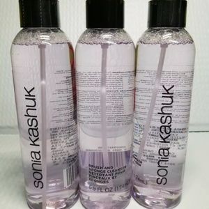 Sonia Kashuk Brush & Sponge Cleanser Make Up